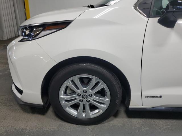 2021 toyota sienna xse 7 passenger