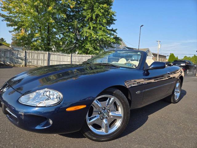 1999 jaguar xk8 base
