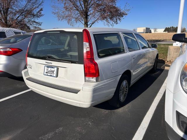2005 volvo v70 2.4l w/acurawatch plus pkg