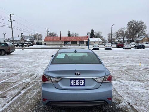 2014 hyundai sonata hybrid base