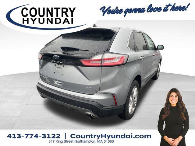 2022 ford edge titanium