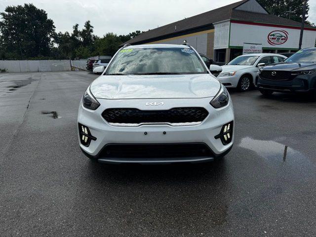 2022 kia niro touring se