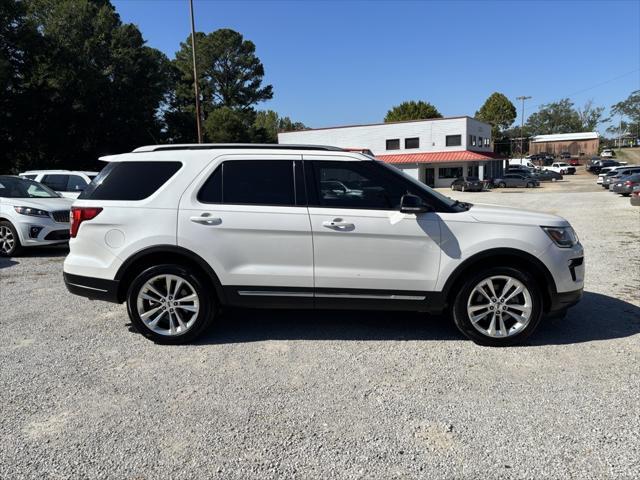 2018 ford explorer xlt