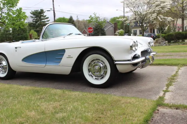 1961 corvette roadster
