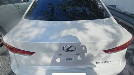 2017 Lexus IS