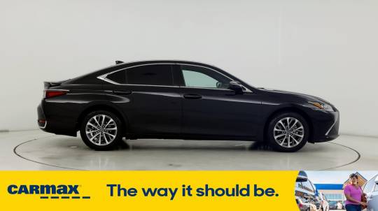 2022 Lexus ES