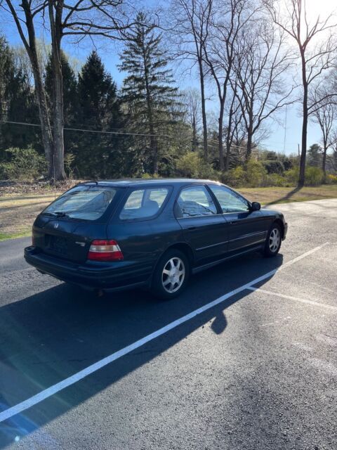 1994 honda accord wagon green fwd automatic ex