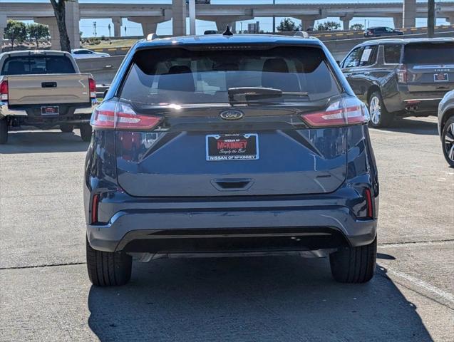 2023 ford edge se