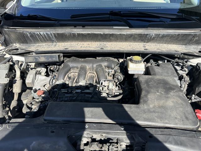 2019 nissan pathfinder sv