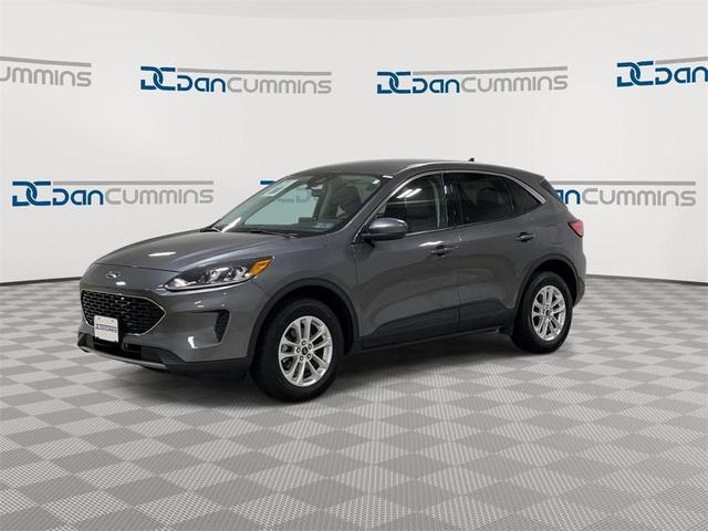 2021 ford escape se