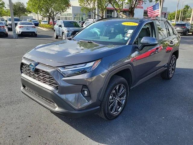 2023 toyota rav4 hybrid xle premium