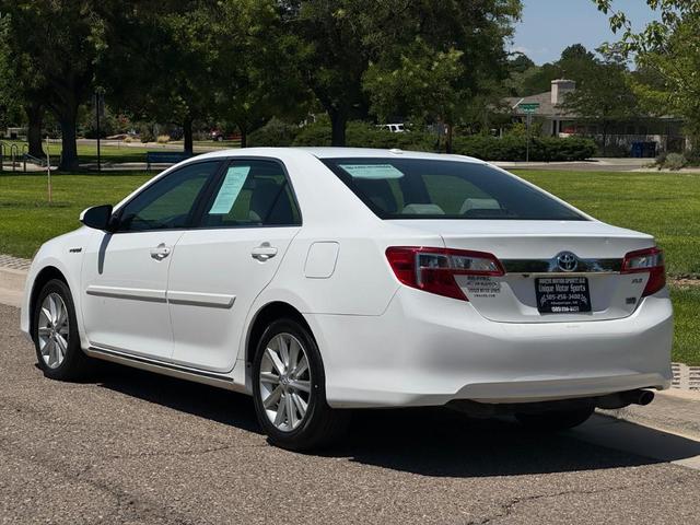 2013 toyota camry hybrid xle
