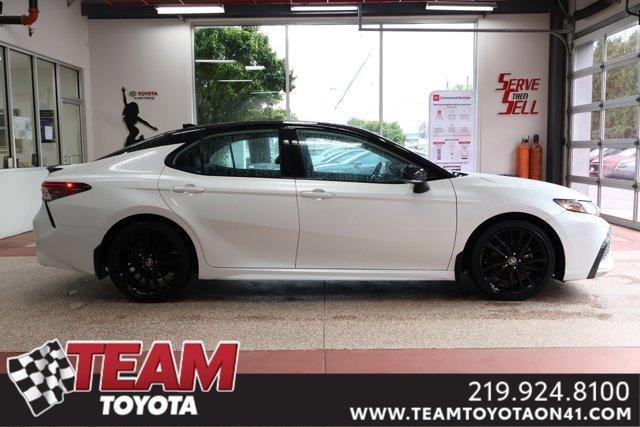 2021 toyota camry xse v6