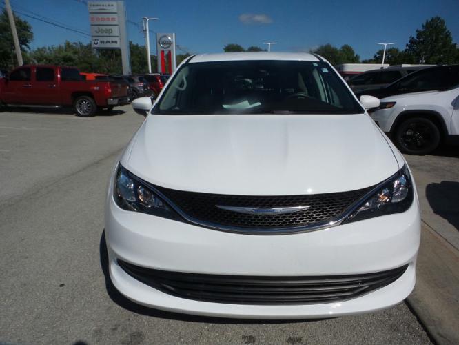 used 2017 chrysler pacifica touring anderson, in 46013 for sale in anderson, indiana