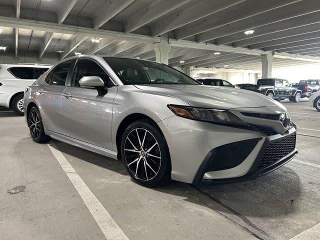 2023 toyota camry se in hialeah, florida