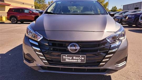 2024 Nissan Versa 1.6 s