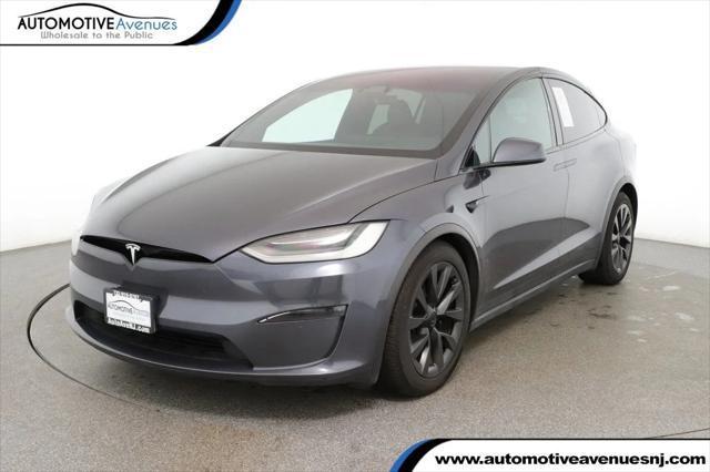 2023 tesla model x standard range