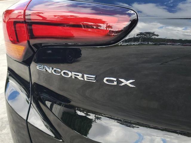 2022 buick encore gx preferred