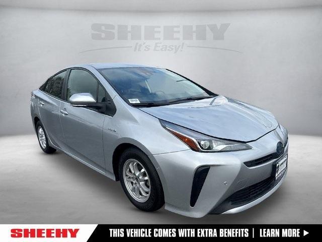 2021 toyota prius le