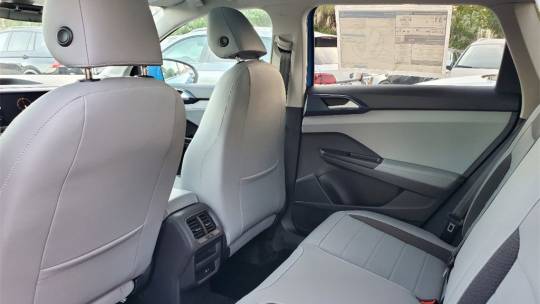 2024 Volkswagen Taos