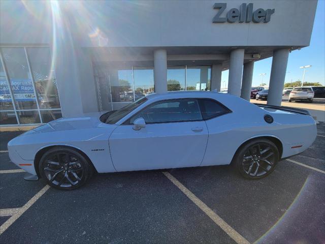 2022 dodge challenger r/t