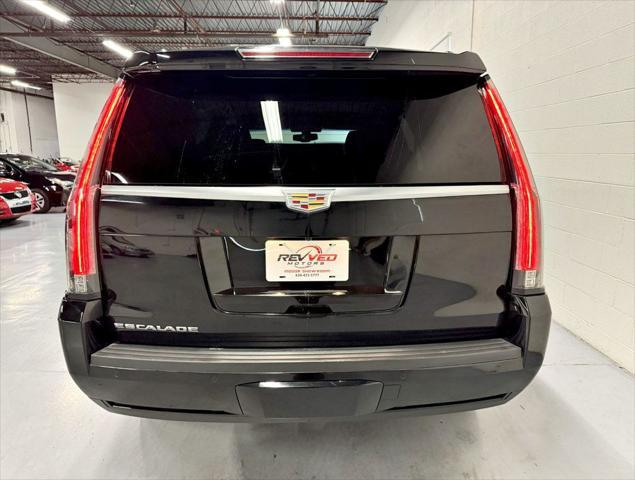 2019 cadillac escalade base