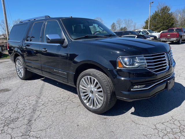2017 lincoln navigator select