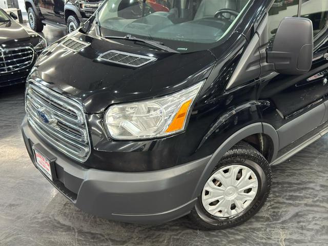 2017 ford transit-150 base