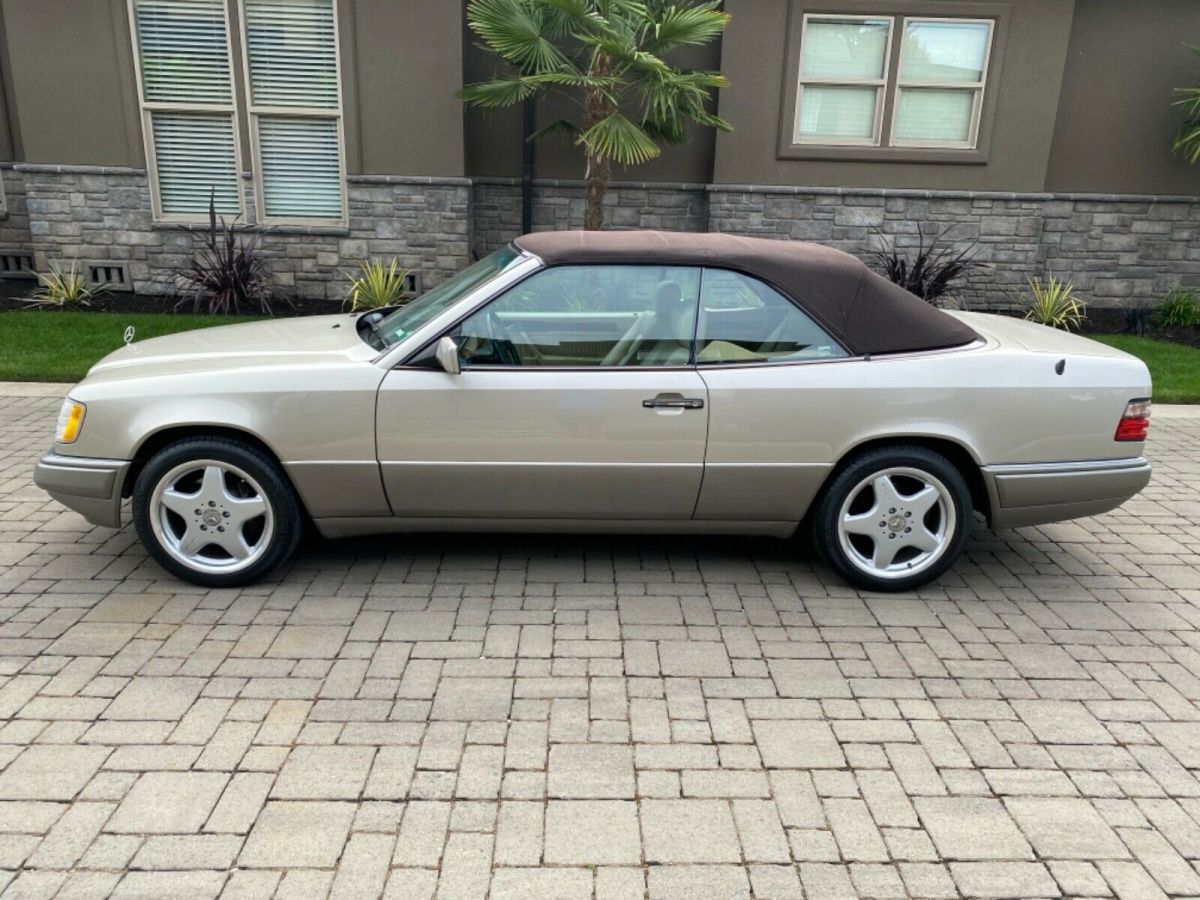 1994 mercedes-benz e320 convertible. immaculate condition. low miles, records