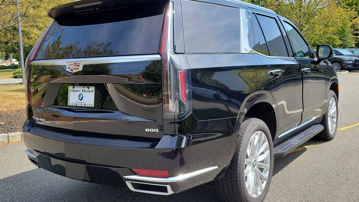 2024 cadillac escalade luxury