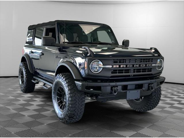 2021 ford bronco black diamond