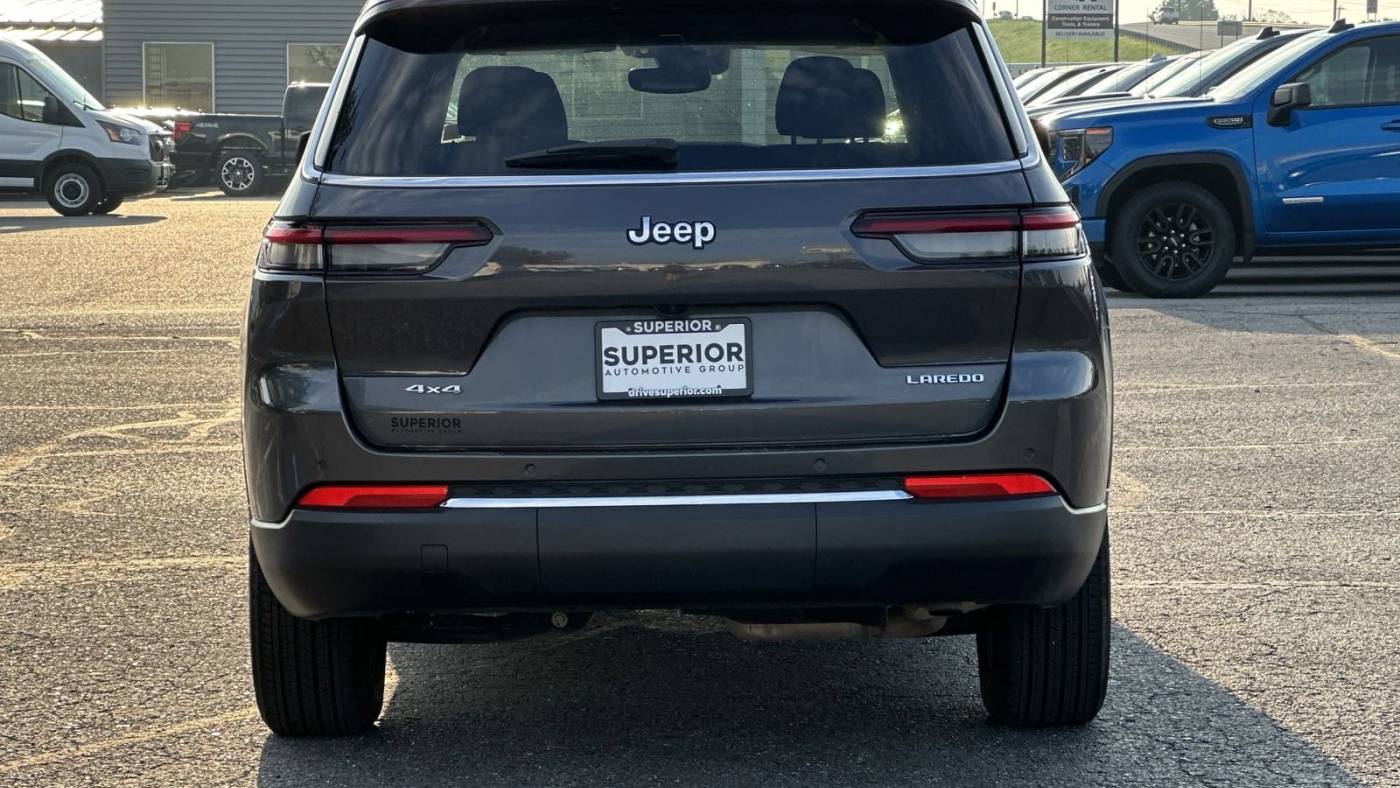 2023 jeep grand cherokee l laredo