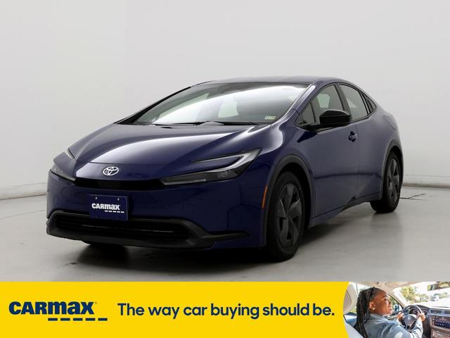 2023 toyota prius le