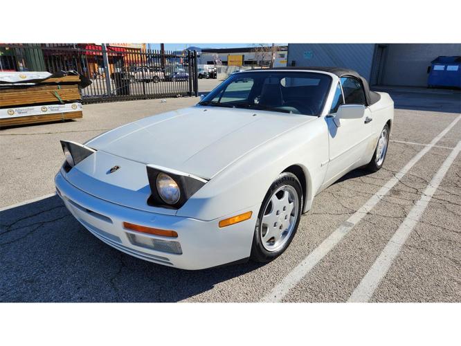 1990 porsche 944s2 in north hollywood, california