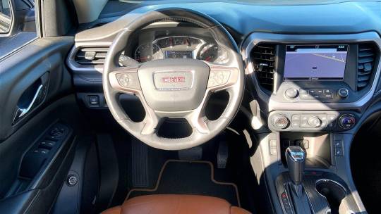 2017 GMC Acadia