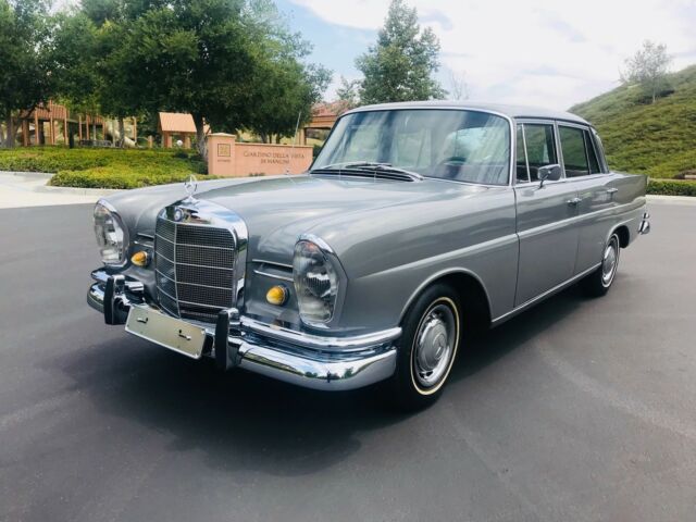 1967 mercedes benz 230s original in excellent condition