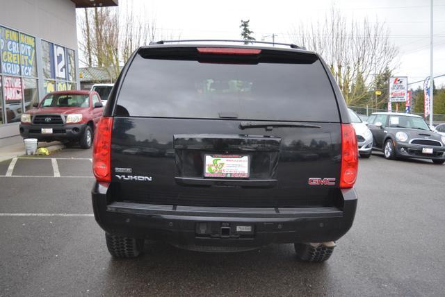 2011 gmc yukon slt