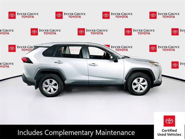 2023 toyota rav4 le