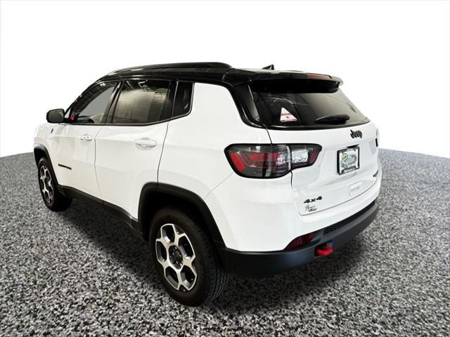 2022 jeep compass trailhawk