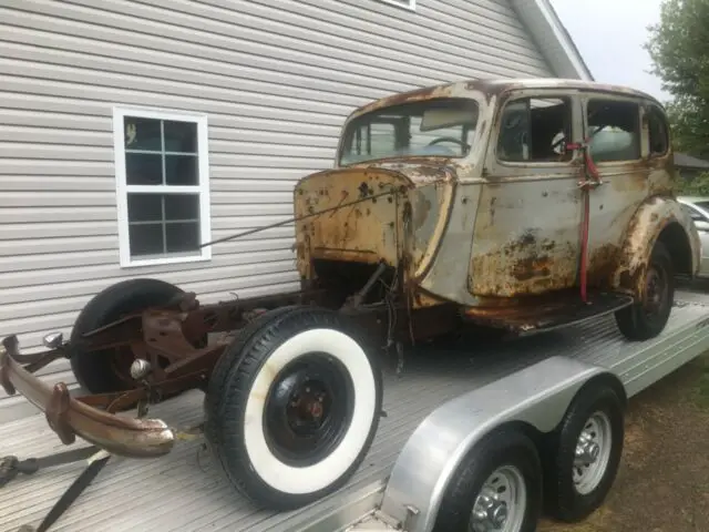 1937 packard super 8 1500 touring sedan 127â€ wheelbase