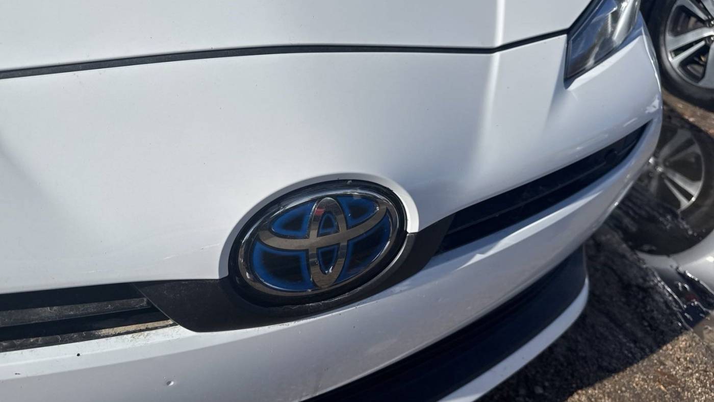 2022 toyota prius