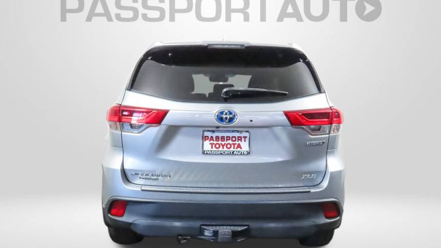2018 toyota highlander hybrid xle