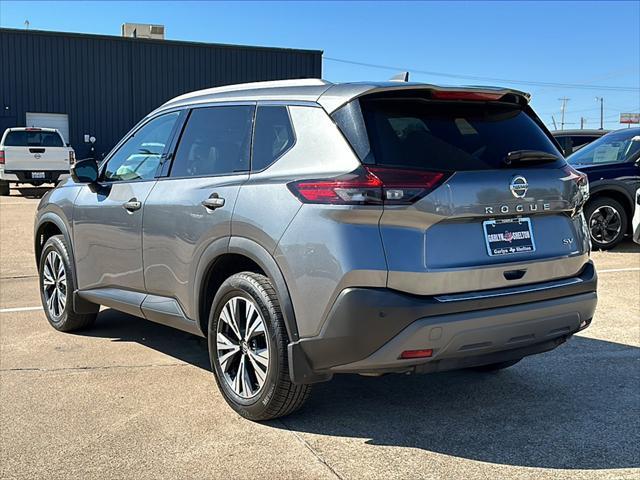 2021 nissan rogue sv