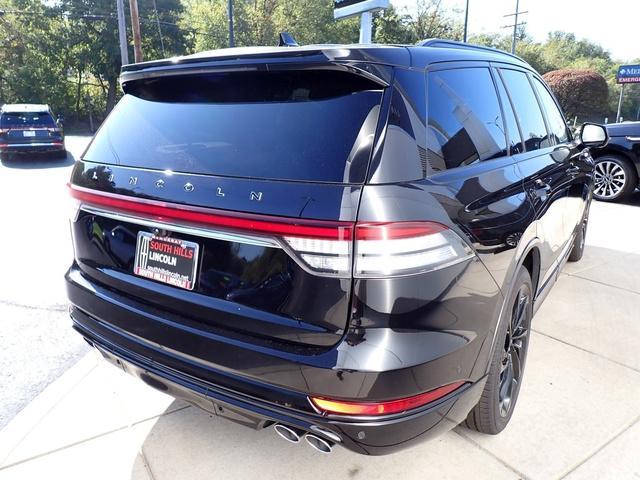2023 lincoln aviator black label awd