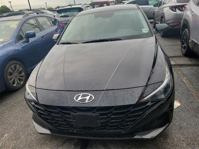 2022 hyundai elantra sel