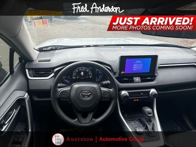2024 toyota rav4 hybrid xle