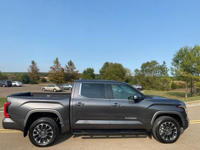 2024 toyota tundra limited