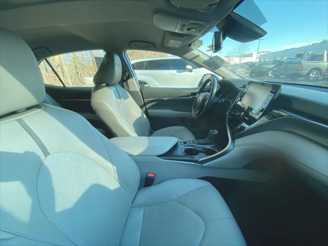 2021 toyota camry xse