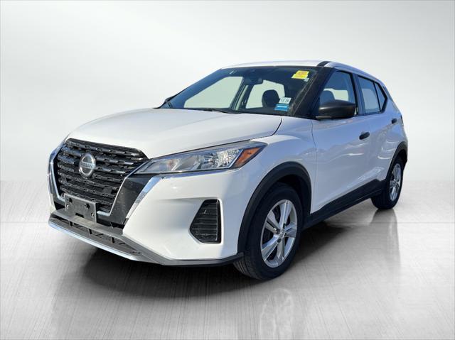2021 nissan kicks s