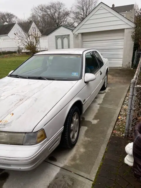 1990 mercury cougar sedan white rwd automatic xr7
